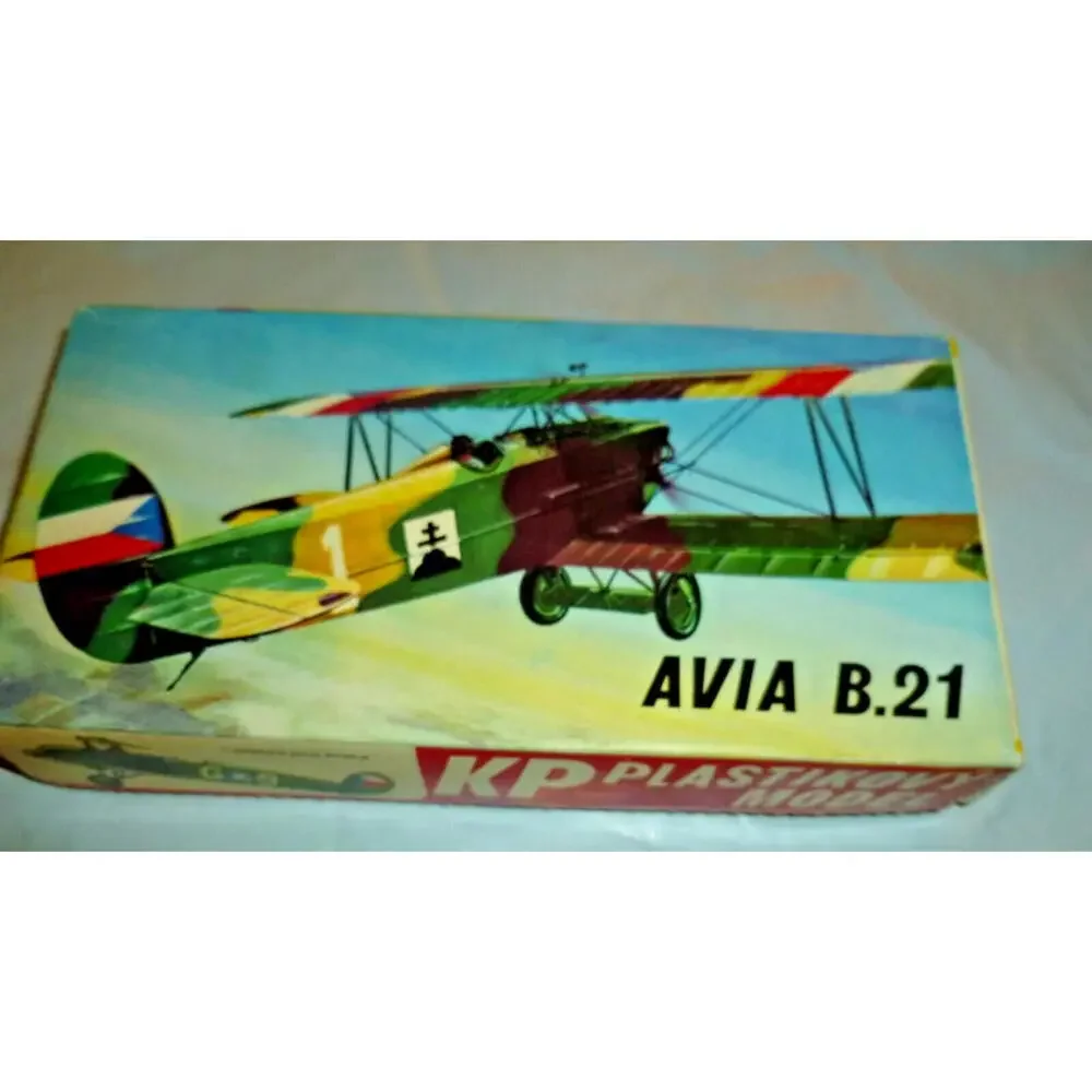 Vintage KP‎ 16 Avia B.21 Kit 1:72 Czech Complete